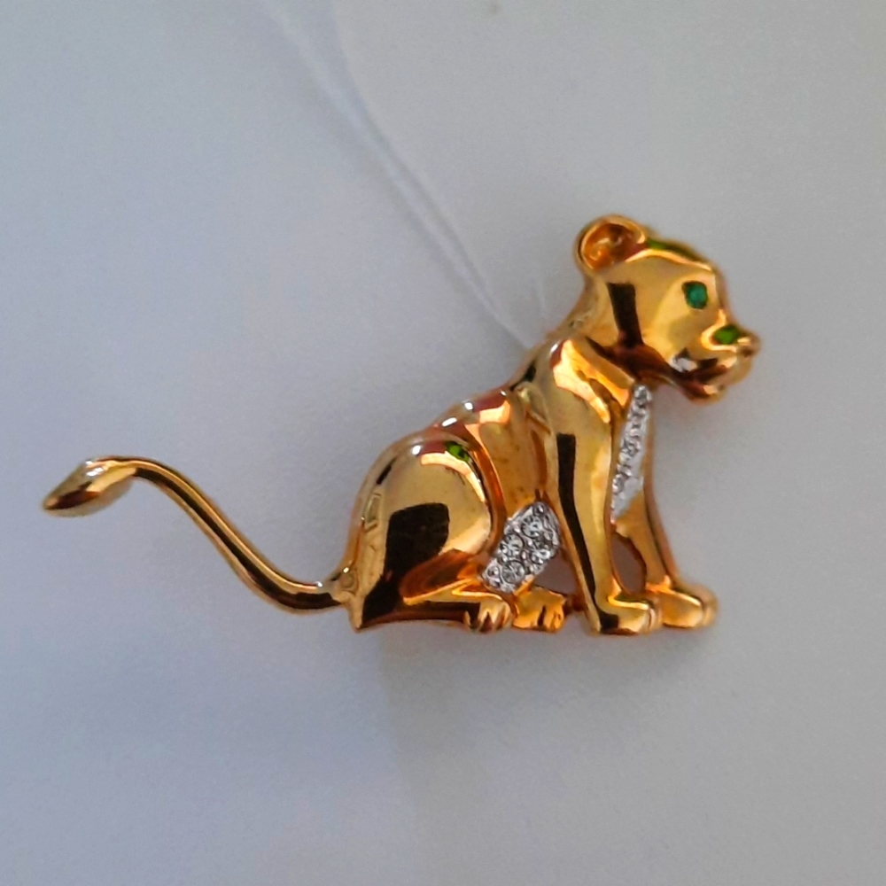 NWT Vintage Goldtone Lioncub Brooch